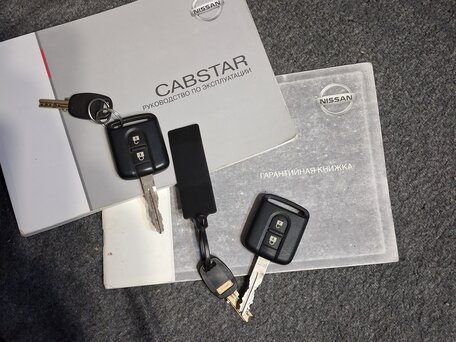 2014 Nissan Cabstar, белый, 990000 рублей, вид 2