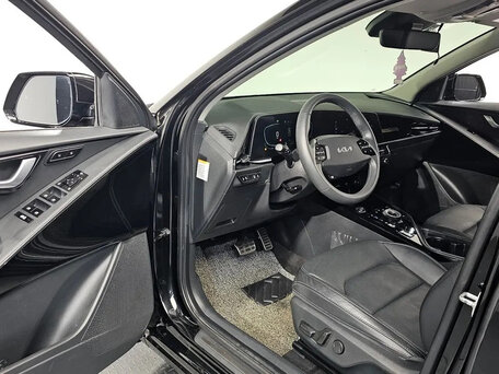 2022 Kia Niro II, чёрный, 2248000 рублей, вид 5
