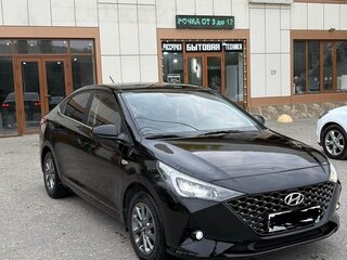 2022 Hyundai Solaris II Рестайлинг, чёрный, 1740000 рублей, вид 4