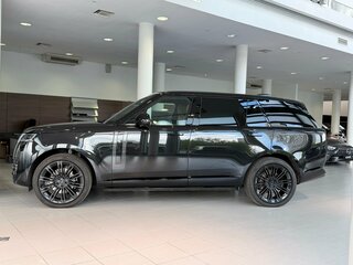 2026 Land Rover Range Rover P360 MHEV Long V, чёрный, 20400000 рублей, вид 3