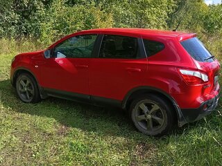 2013 Nissan Qashqai I Рестайлинг, красный, 1050000 рублей, вид 3
