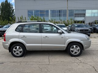 2007 Hyundai Tucson I, серебристый, 730000 рублей, вид 4