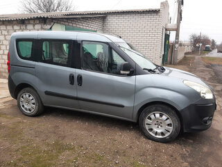 2011 Fiat Doblo II, серый, 1350000 рублей, вид 3