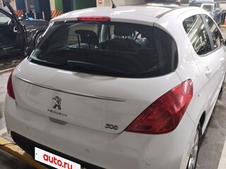 2012 Peugeot 308 I Рестайлинг, белый, 500000 рублей, вид 4