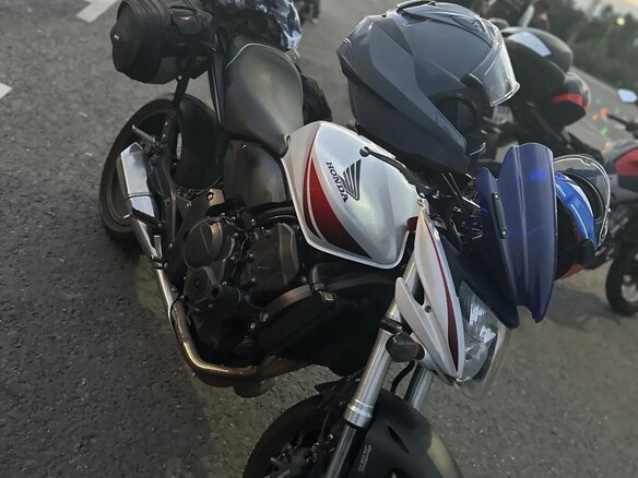 2010 Honda CB 600F Hornet, белый, 590000 рублей - вид 5
