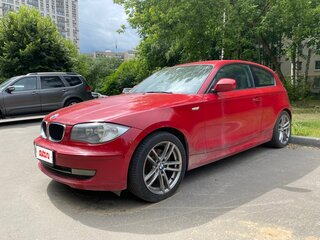 2010 BMW 1 серии 116i I (E81/E82/E87/E88) Рестайлинг, красный, 950000 рублей, вид 1