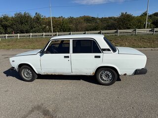 1994 Lada (ВАЗ) 2107, белый, 70000 рублей, вид 4