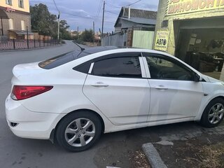 2011 Hyundai Solaris I, белый, 470000 рублей, вид 2