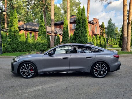 2026 Audi A5 L Sportback III (B10), серый, 5950000 рублей, вид 1