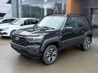 2026 Lada (ВАЗ) Niva Travel I Рестайлинг, чёрный, 1752000 рублей, вид 2