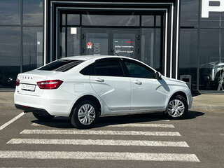 2018 Lada (ВАЗ) Vesta I, белый, 917000 рублей, вид 4