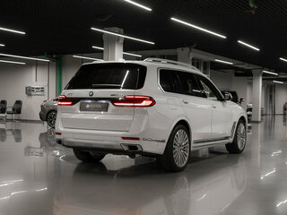 2024 BMW X7 40d I (G07) Рестайлинг, белый, 13600000 рублей, вид 5