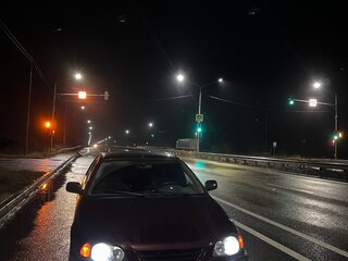 1998 Toyota Avensis I, пурпурный, 450000 рублей, вид 2