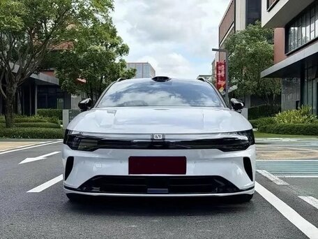 2025 Zeekr 007 GT 100 kWh, белый, 5653000 рублей, вид 2