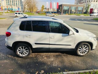 2012 Volkswagen Tiguan I Рестайлинг, белый, 1400000 рублей, вид 2