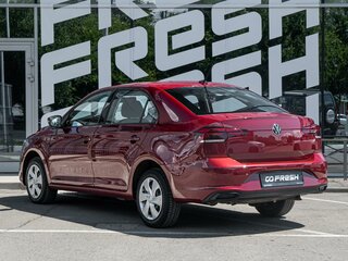2021 Volkswagen Polo VI, красный, 1200000 рублей, вид 2