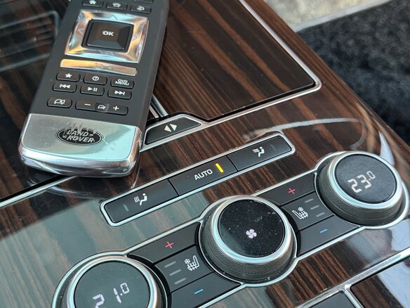 2017 Land Rover Range Rover Long IV, белый, 5190000 рублей - вид 27