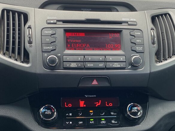 2012 Kia Sportage III, серебристый - вид 12