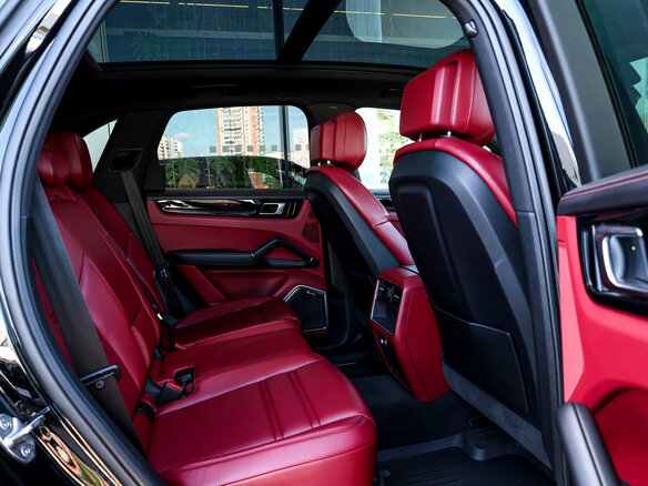 2020 Porsche Cayenne III, чёрный - вид 14