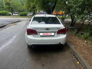 2010 Chevrolet Cruze I, белый, 420000 рублей, вид 3