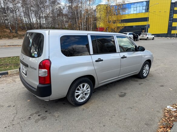 2021 Toyota Probox I Рестайлинг, серебристый, 1150000 рублей - вид 6