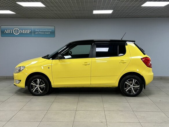 2011 Skoda Fabia II Рестайлинг, жёлтый, 670000 рублей - вид 7