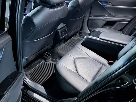 2021 Toyota Camry VIII (XV70) Рестайлинг, чёрный, 3500000 рублей, вид 5