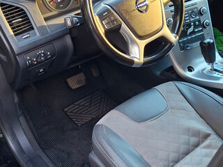 2010 Volvo XC60 I, чёрный, 1545000 рублей, вид 5