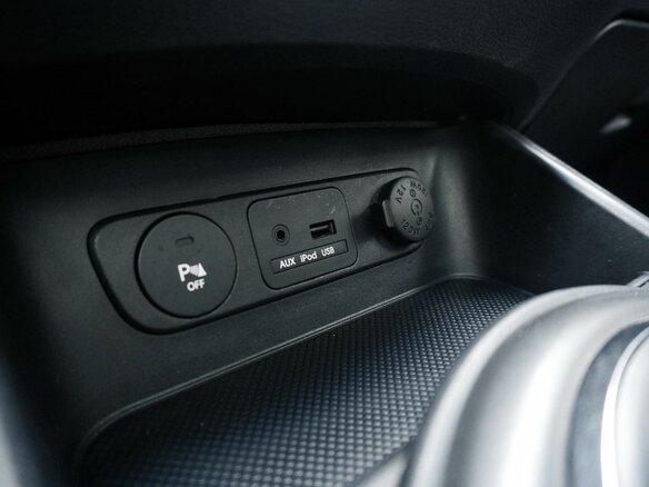 2013 Kia Sportage III, чёрный - вид 16
