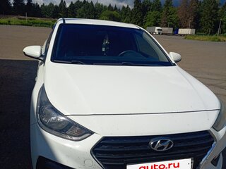 2018 Hyundai Solaris II, белый, 1000000 рублей, вид 1