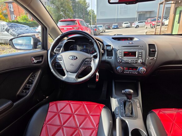 2016 Kia Cerato III, чёрный, 1390000 рублей - вид 17