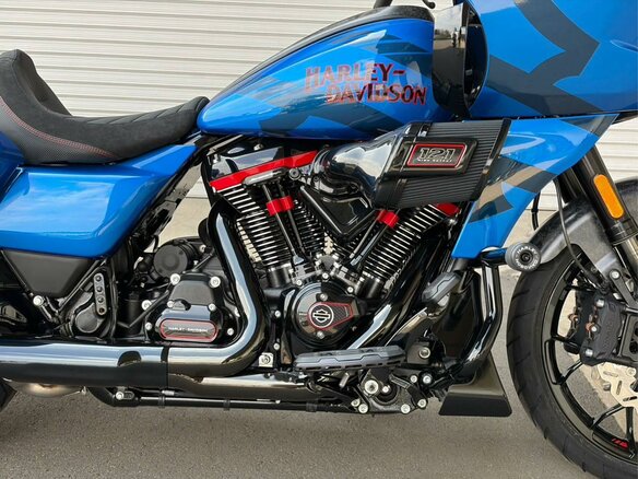 2026 Harley-Davidson CVO Road Glide ST, синий, 5699000 рублей - вид 5