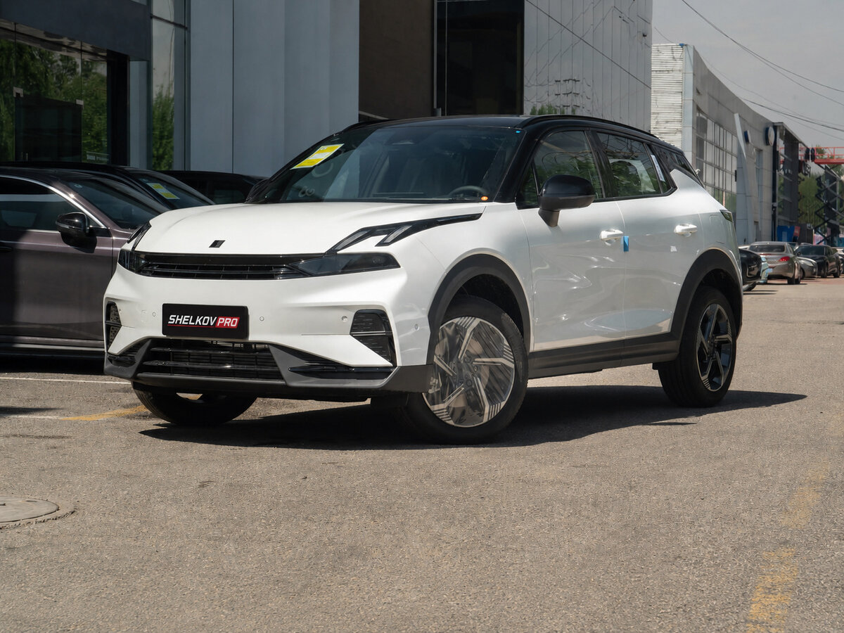 Открыть фотографии: Lynk & Co 06 I Рестайлинг