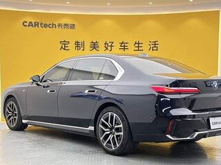 2024 BMW 7 серии 735Li VII (G70), чёрный, 11640000 рублей, вид 4