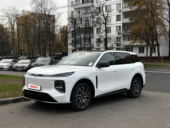 2026 Changan Qiyuan Q07 31.7 kWh, белый, 3850000 рублей - вид 28