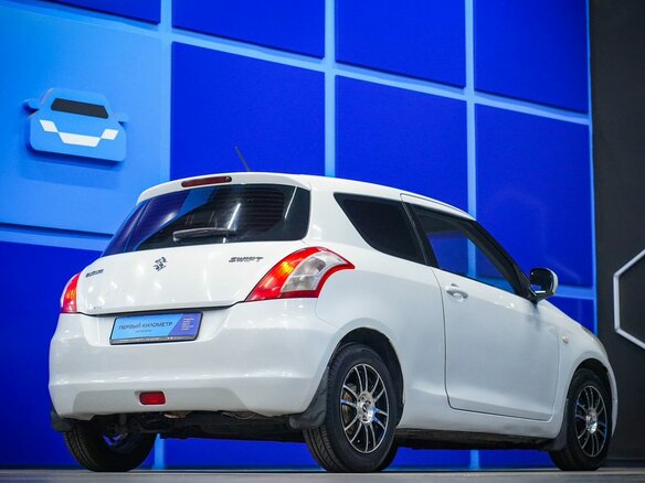 2012 Suzuki Swift IV, белый, 710000 рублей - вид 5