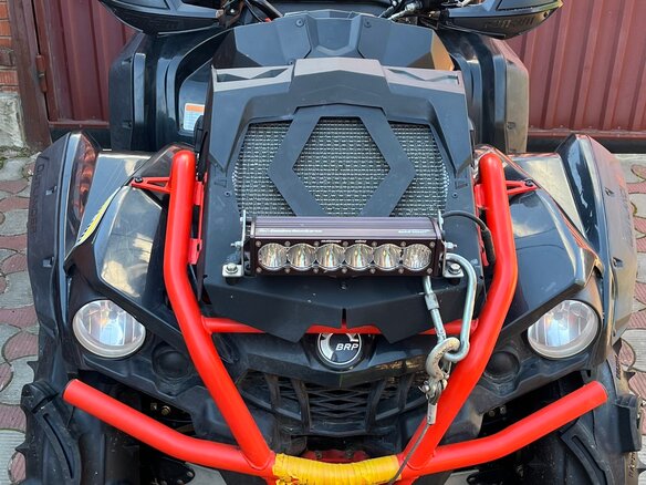 2016 BRP Can-Am Outlander 570, красный, 990000 рублей - вид 13