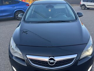 2011 Opel Astra J, чёрный, 515000 рублей, вид 1