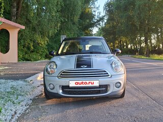 2014 Mini Clubman Cooper D I Рестайлинг, серебристый, 950000 рублей, вид 2
