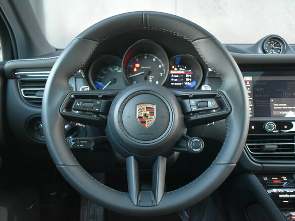 2026 Porsche Macan I Рестайлинг 2, чёрный, 14490000 рублей - вид 13