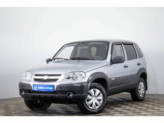 2015 Chevrolet Niva I Рестайлинг, серебристый, 599000 рублей, вид 3