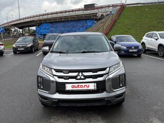 2021 Mitsubishi Outlander Sport I Рестайлинг 3, серебристый, 1500000 рублей, вид 1