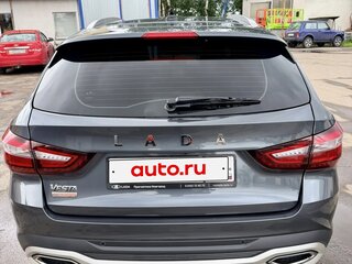 2024 Lada (ВАЗ) Vesta SW Cross I Рестайлинг (NG), серый, 1750000 рублей, вид 4