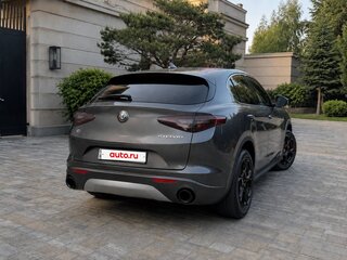 2023 Alfa Romeo Stelvio I Рестайлинг 2, серый, 2800000 рублей, вид 4