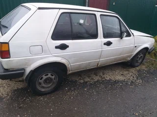 1985 Volkswagen Golf II, белый, 75000 рублей, вид 2