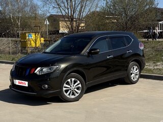 2017 Nissan X-Trail III, зелёный, 2000000 рублей, вид 1