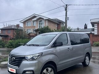 2019 Hyundai Grand Starex I Рестайлинг 2, серый, 2800000 рублей, вид 1