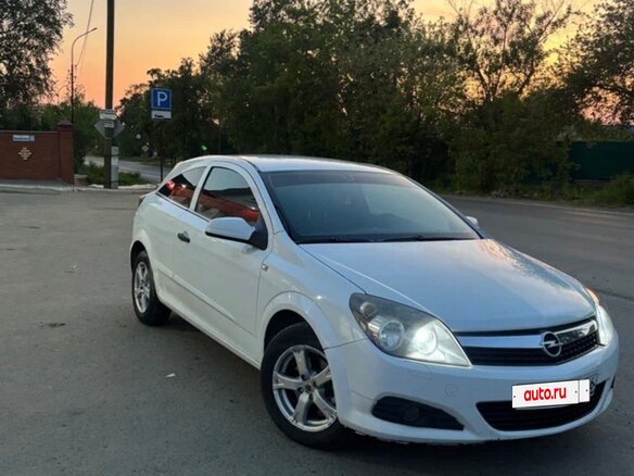 2009 Opel Astra GTC H Рестайлинг, белый, 335000 рублей - вид 7