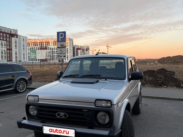 2025 Lada (ВАЗ) Niva Legend I, серебристый, 1050000 рублей