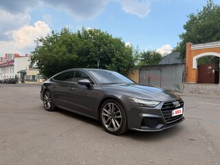 2021 Audi A7 45 TFSI II (4K), серый, 5250000 рублей, вид 3